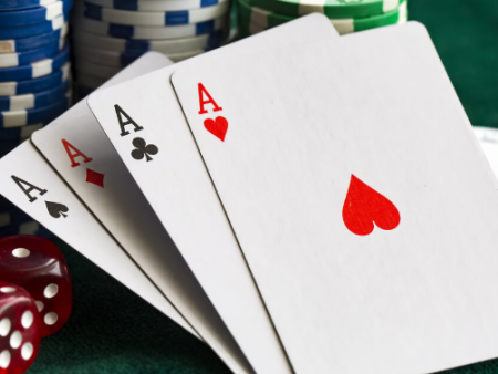 Hướng Dẫn Chơi Poker Cho Người Mới Bắt Đầu 2025