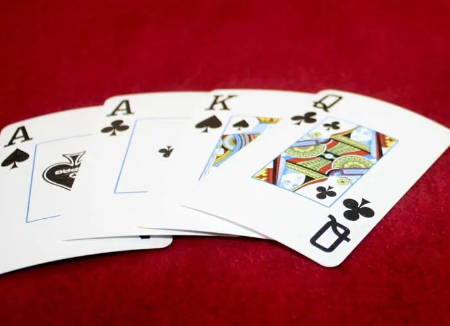 Chơi Vòng Flop, Turn, River Trong Poker Như Thế Nào Mới Tối Ưu?